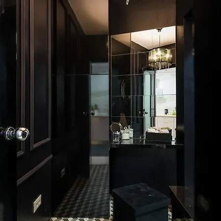 Luxury Arc Apartment Split