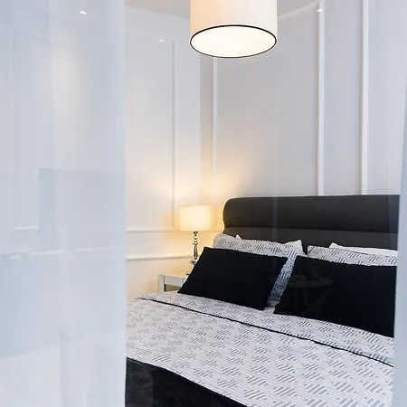 Luxury Arc Apartament